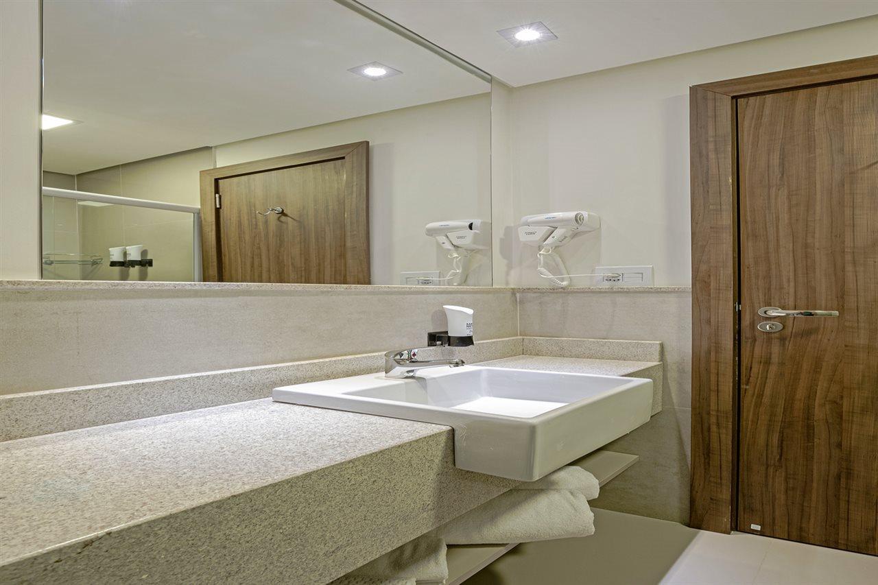 Slim Guarapuava酒店 外观 照片